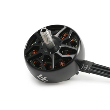 Load image into Gallery viewer, Flash 2806.5 FPV Long Range Motor -Black