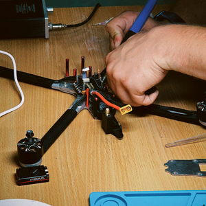 FPV Drone Assembly and Betaflight Configuration คอร์สสอนประกอบโดรน FPVสำหรับมือใหม่พร้อมอุปกรณ์